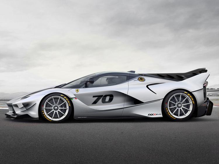 The Ferrari FXX K Evo Is A Weaponised Serving Of Aero Geekery