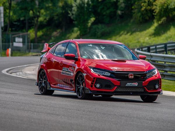 Honda Civic Type R sets record at Hungaroring