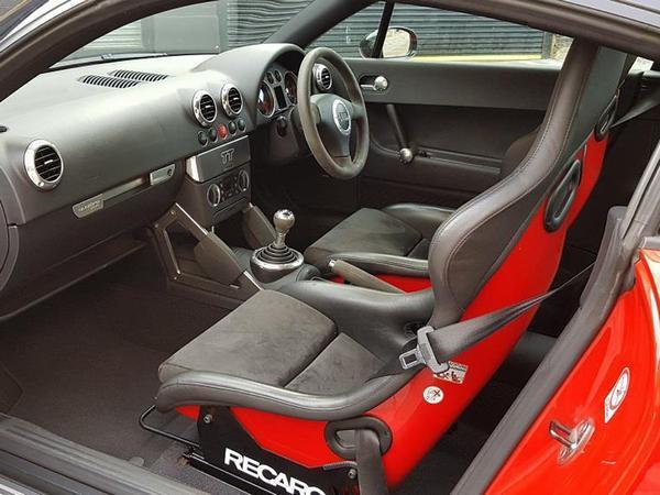 Audi tt outlet recaro